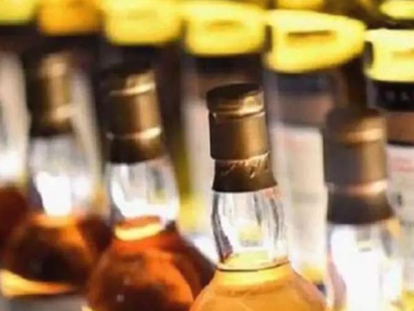 Raipur: शराब ओवररेटिंग सिंडिकेट पर आबकारी विभाग की बड़ी कार्रवाई, चार सब-इंस्पेक्टर निलंबित