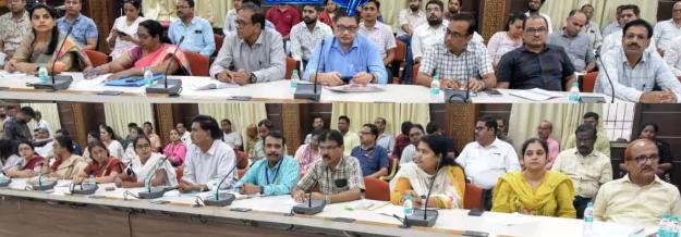 Durg: नीट-2026 की तैयारियां पूरी, दुर्ग में 19 केंद्रों पर 6,939 परीक्षार्थी देंगे परीक्षा