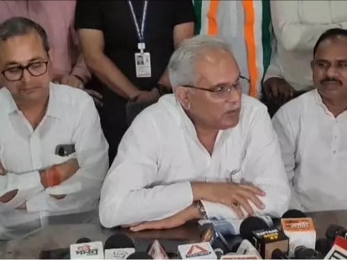 Chhattisgarh: भूपेश बघेल का बिलासपुर से बीजेपी पर बड़ा हमला, बोले- ‘कका अभी जिंदा है, तेवर बरकरार’, कांग्रेस सामूहिक नेतृत्व में लड़ेगी चुनाव