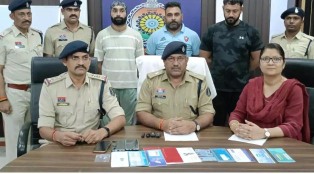 दुर्ग में बड़ा साइबर फ्रॉड उजागर, ₹1.60 करोड़ की ठगी के मामले में 3 आरोपी गिरफ्तार