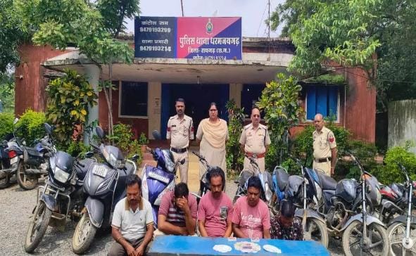 रायगढ़ में जुआ फड़ पर पुलिस की बड़ी कार्रवाई, 5 जुआरी गिरफ्तार
