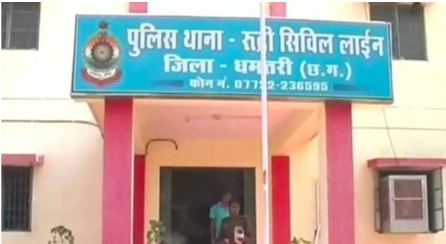 धमतरी में 14 वर्षीय छात्र ने फांसी लगाकर दी जान, मां के घर लौटने पर सामने आया खौफनाक मंजर