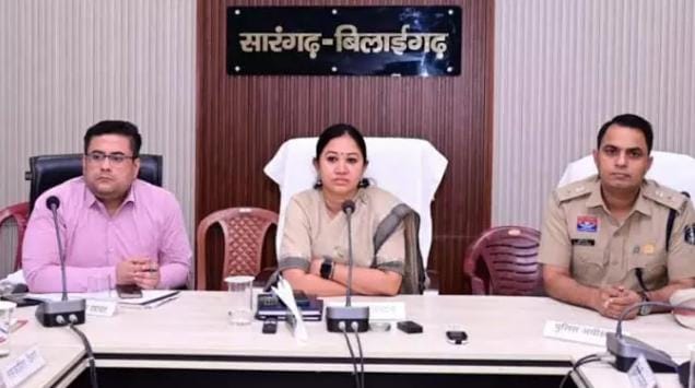 पीडीएस राशन दुकानों में गड़बड़ी पर होगी सख्त कार्रवाई, कलेक्टर ने दिए जांच के निर्देश
