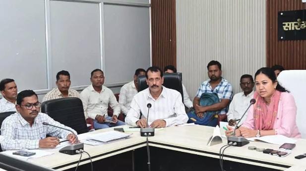 जल जीवन मिशन के कार्यों में बाधा डालने वालों पर कार्रवाई के निर्देश