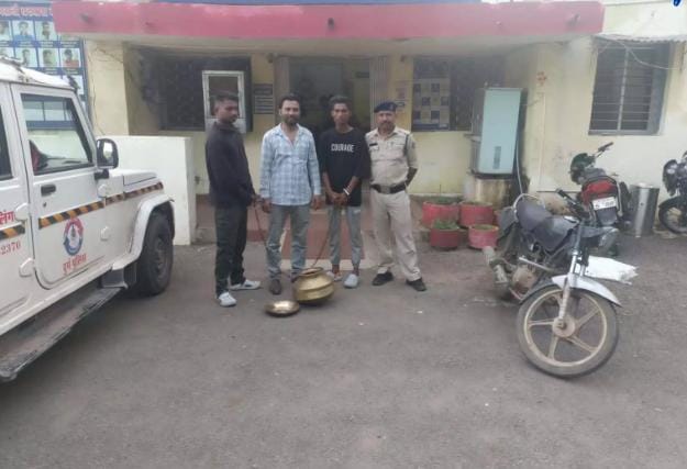 दुर्ग पुलिस की बड़ी सफलता, 24 घंटे में सुलझी घर में चोरी की वारदात