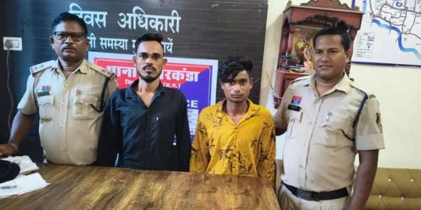 चिंगराजपारा में फरसा-चापड़ से खूनी संघर्ष, महिला समेत तीन आरोपी गिरफ्तार